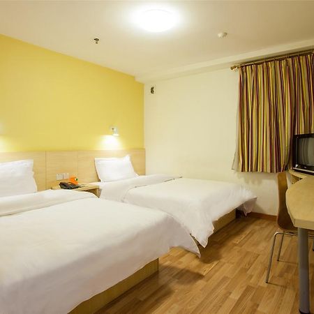 7Days Inn Sanya Phoenix Island Санья Екстер'єр фото